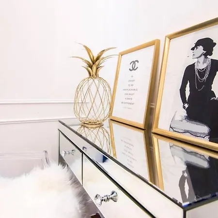 La Plaza Luxury شقة