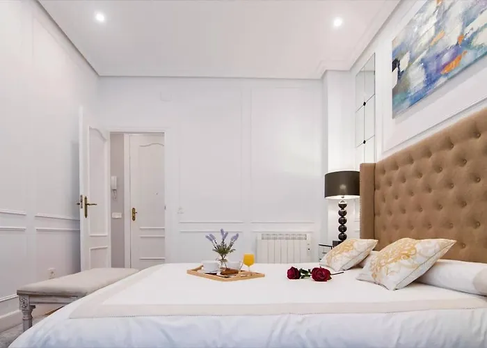 La Plaza Luxury Apartman *