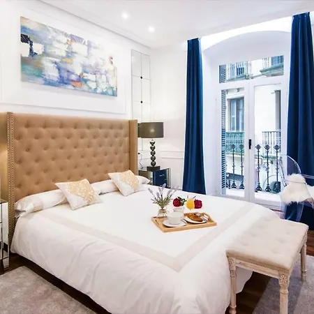 La Plaza Luxury Apartamento *