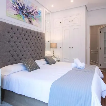 La Plaza Luxury Διαμέρισμα